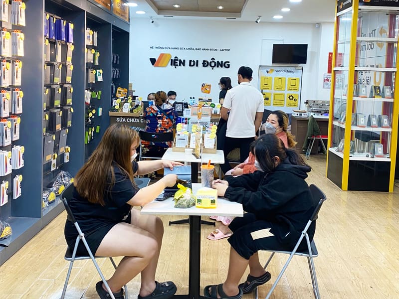 Thay pin iPhone 5s vdd