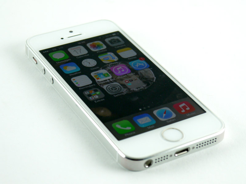 thay mặt kính iPhone 5S giá rẻ điện thoại