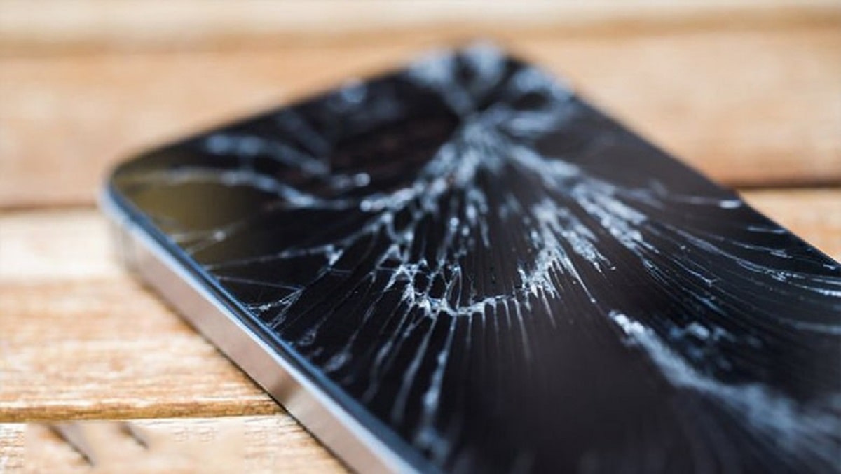 Xử Lý Màn Hình iPhone 5 Bị Vỡ