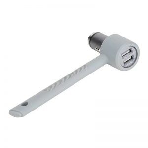 Củ sạc trên xe hơi Rock 3.4A kiêm búa thoát hiểm Củ sạc trên xe hơi Rock 3.4A kiêm búa thoát hiểm