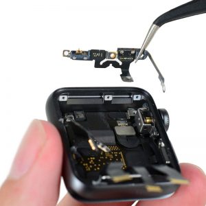 Thay cảm ứng Apple Watch series 4 44mm Thay cảm ứng Apple Watch series 4 44mm