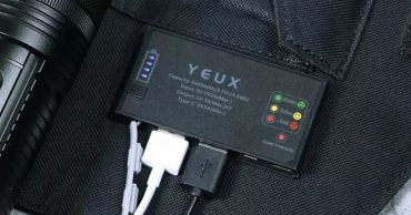 Xiaomi YEUX- sạc dự phòng năng lượng mặt trời tha hồ đi xa