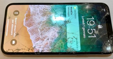 ép màn hình iPhone X thumb
