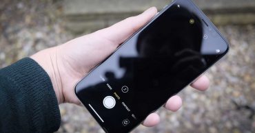 lỗi camera iPhone bị đen