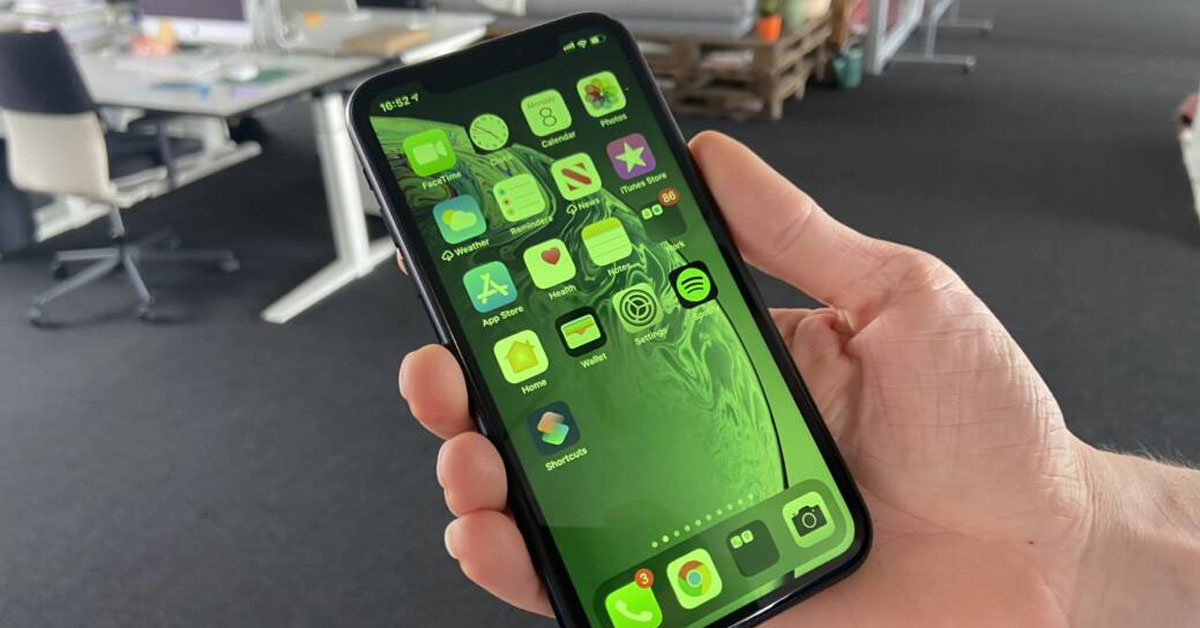 Cách khắc phục lỗi màn hình xanh trên iPhone 11