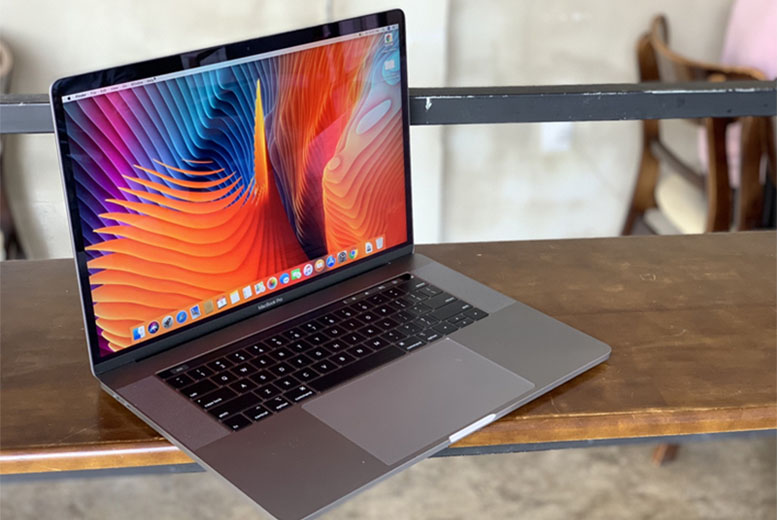 Thay màn hình MacBook Pro 2017