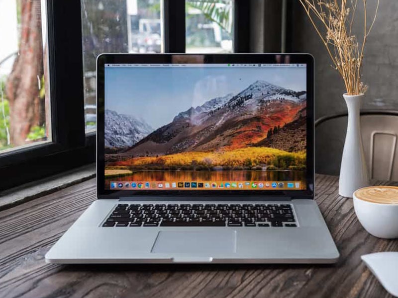 Thay màn hình MacBook Air 2015 để việc sử dụng không bị gián đoạn
