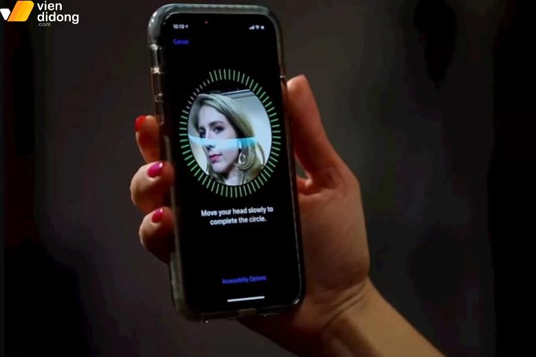 Thay pin iPhone 13 đúng kỹ thuật không ảnh hưởng Face ID