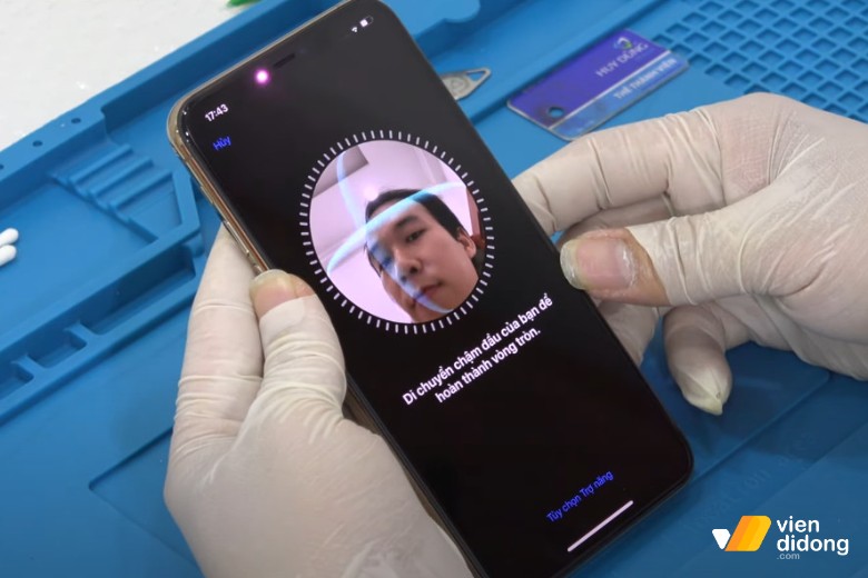 Dịch vụ sửa iPhone uy tín sẽ thay pin mà không ảnh hưởng đến Face ID