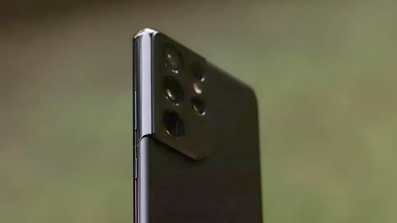 iPhone 13 Pro Max với Galaxy S21 Ultra: Ngôi vua dành cho thiết bị nào?