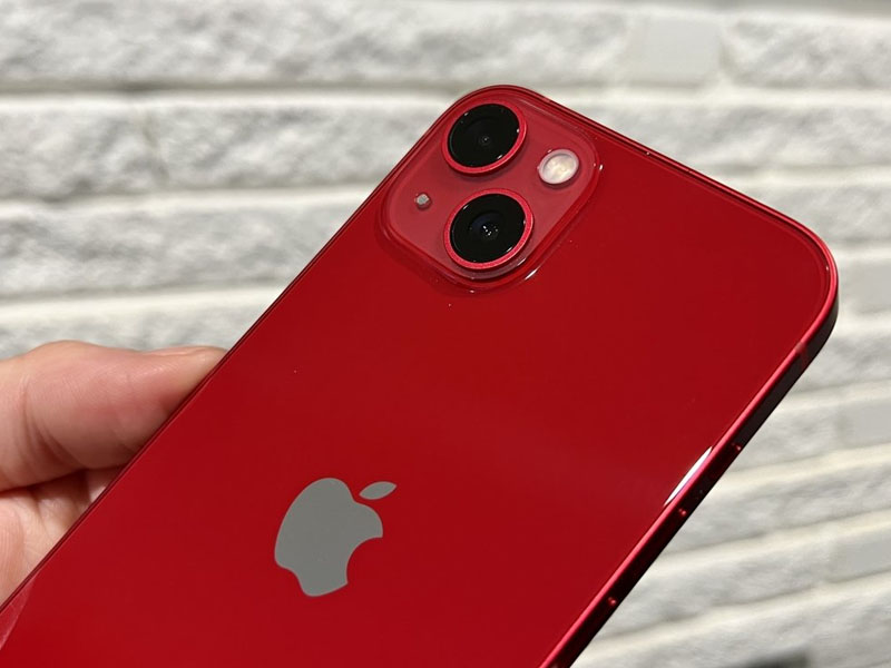 màu đỏ iphone 13