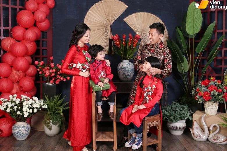 Khoảnh khắc tự nhiên giúp ảnh gia đình có cảm xúc