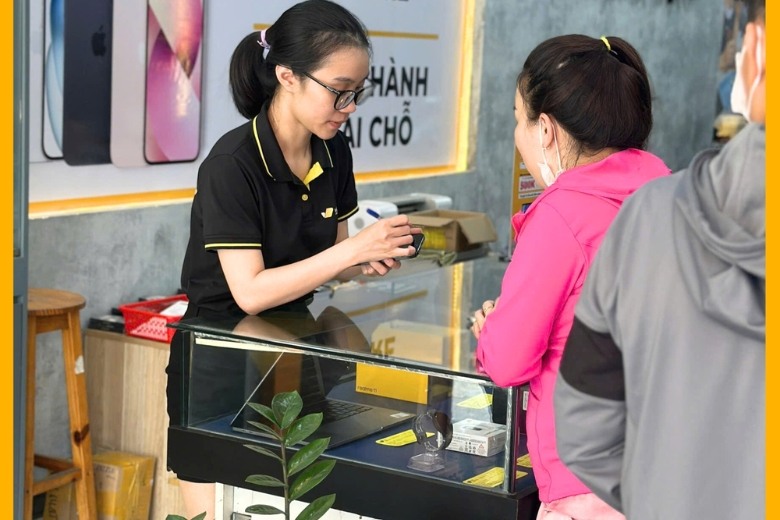 Đặt lịch thay màn hình tại Viện Di Động để được ưu tiên phục vụ