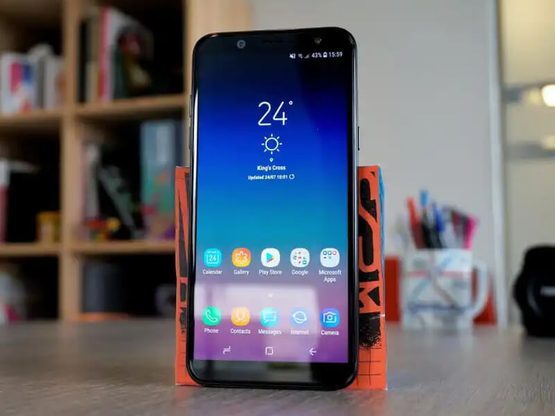 Thay màn hình Samsung Galaxy A6 (2018) 1