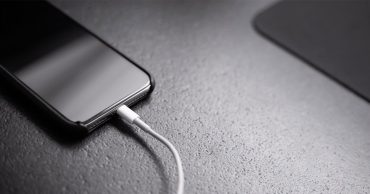 sạc iPhone không vào điện thumb vdd
