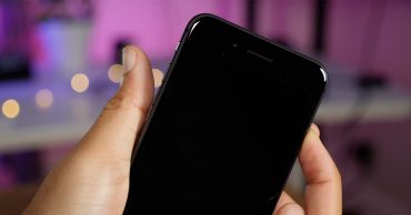 Thay pin iPhone 8 bao nhiêu tiền thumb
