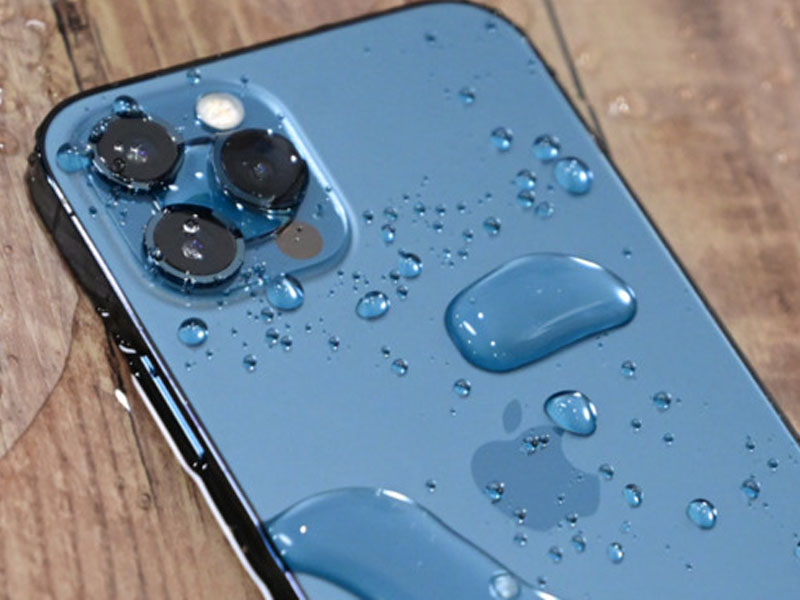 So sánh iPhone 12 Pro Max và 13 Pro Max chống nước