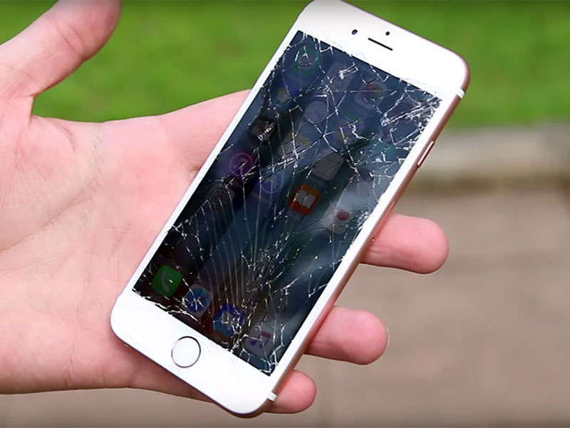 Thay màn hình iPhone 6 Plus bao nhiêu tiền nứt vỡ