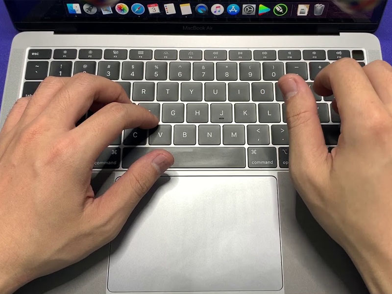 Lỗi bàn phím MacBook dd