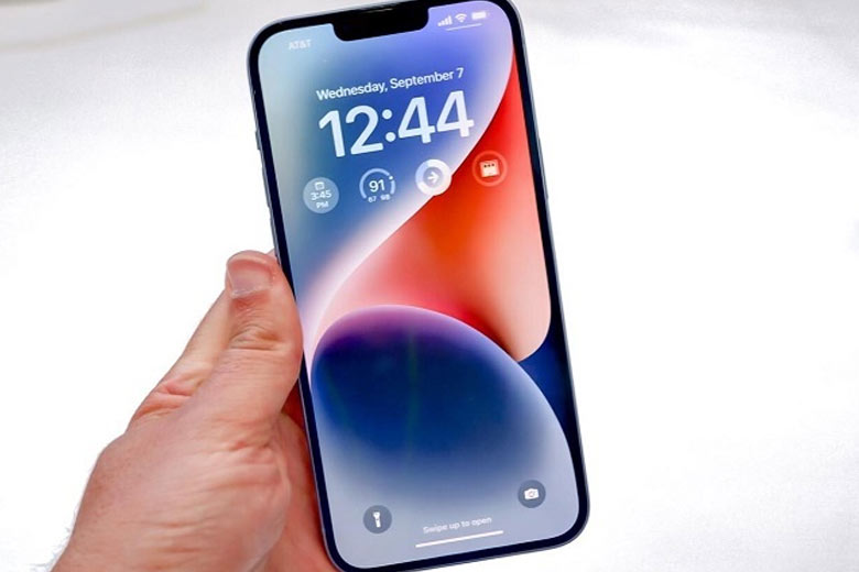 Dung lượng pin iPhone 14 Plus lên đến 4323 mAh 