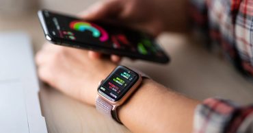 Apple Watch không kết nối với iPhone thumb