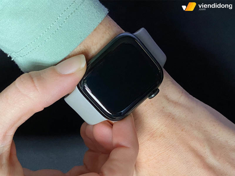 Apple Watch không lên màn hình dấu hiệu