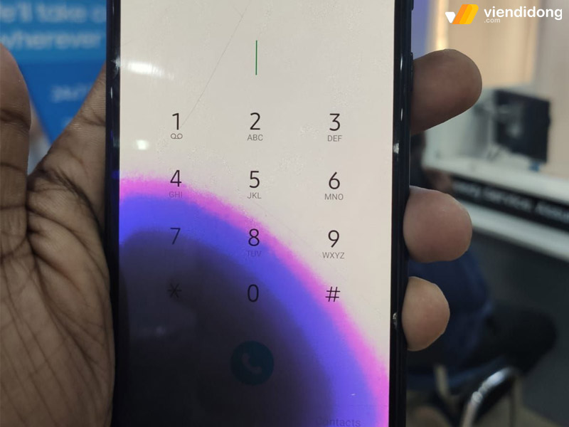 điện thoại Samsung bị lỗi màn hình loang màu