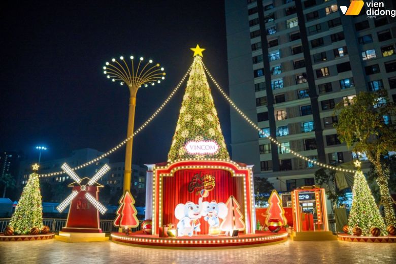 Times City là địa điểm đi chơi Noel 2025 lý tưởng cho gia đình và nhóm bạn ở Hà Nội