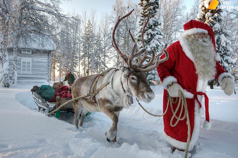 Không gian Bắc Cực cùng xưởng đồ chơi của ông già Noel