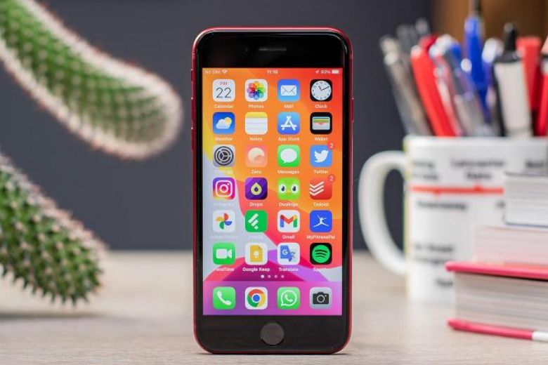 Pin mới giúp iPhone SE 2022 duy trì hiệu suất và hạn chế gián đoạn