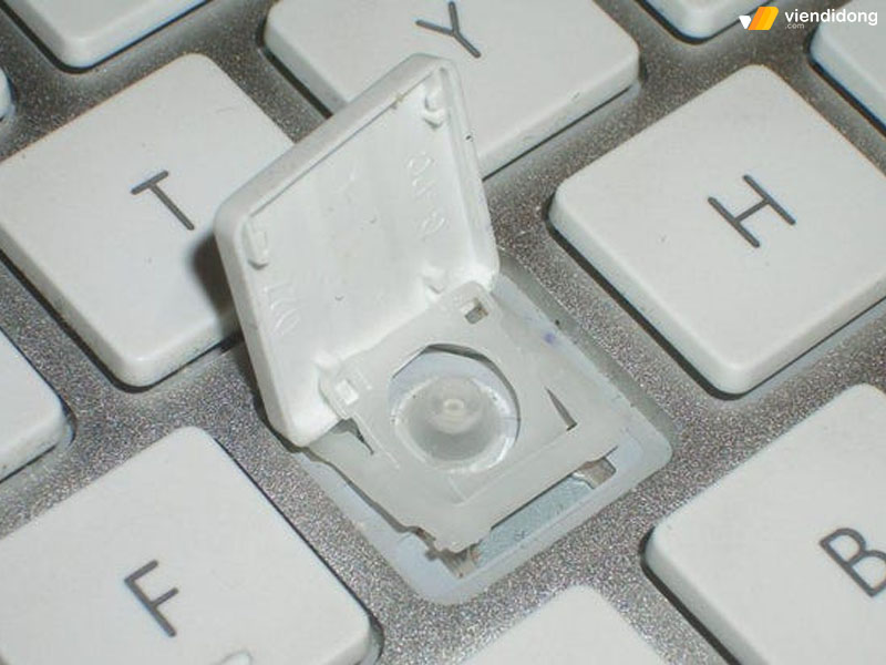 cách tháo nút bàn phím laptop xương