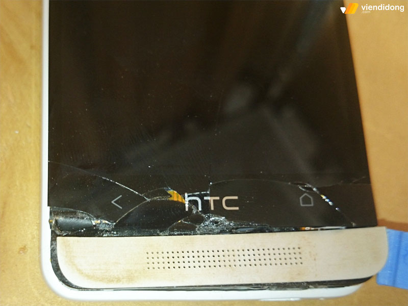 sửa chữa HTC kính