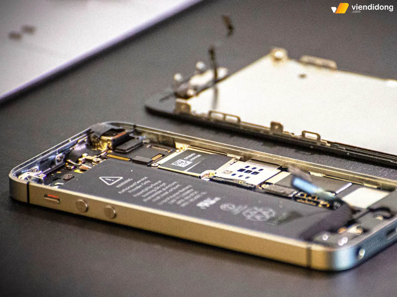 sửa chữa iPhone 15 Pro tại sao