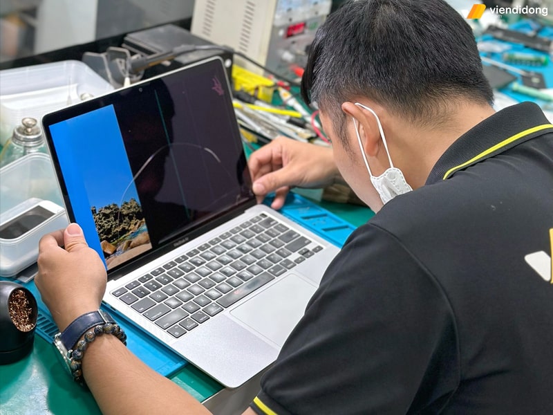 sửa chữa MacBook Quận Tân Bình kỹ thuật
