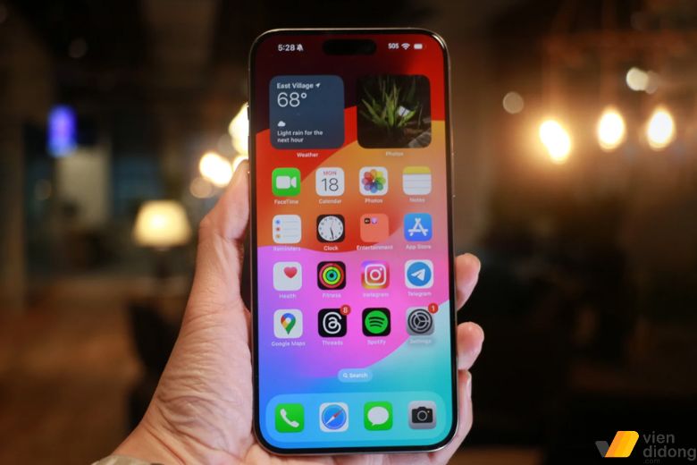 Thay màn hình Zin iPhone 15 Pro Max