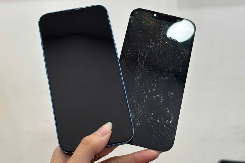 Thay màn hình Dura iPhone 15 Pro