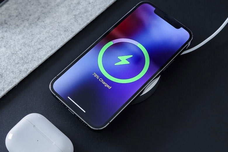 Tổng quan pin điện thoại Apple iPhone 15