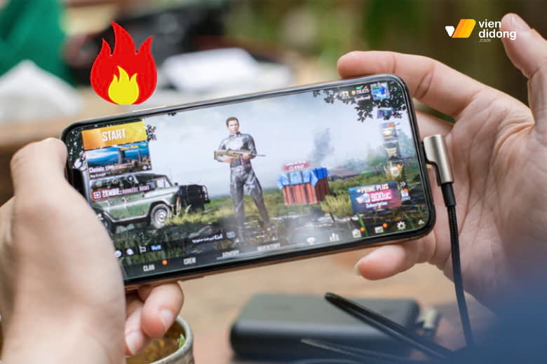 Vừa sạc vừa chơi làm giảm sút tình trạng của pin