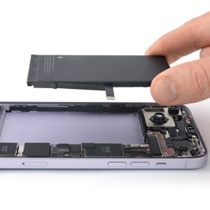 Thay pin iPhone 15 Pro