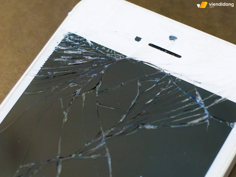 iPhone 7 Plus bị lỗi màn hình nguyên nhân