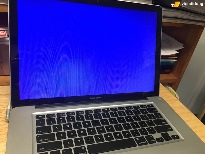 MacBook hư màn hình drum xanh