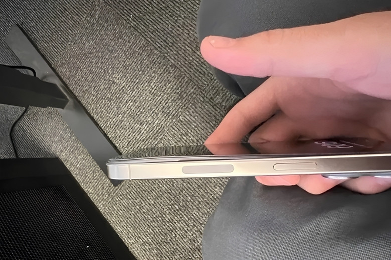 Thay pin Horizone iPhone 14 Plus 3 Dấu hiệu cảnh báo cần thay pin iPhone 14 Plus