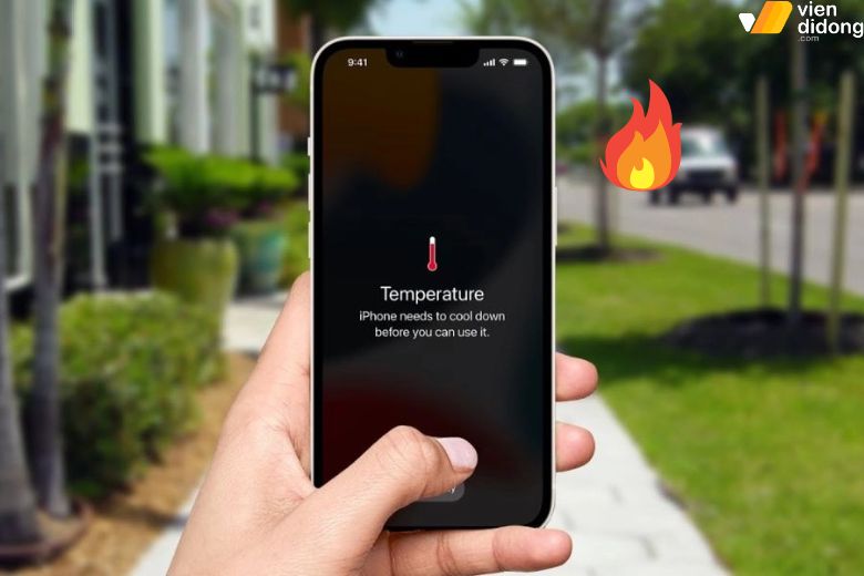 Máy nóng bất thường là dấu hiệu cần thay pin iPhone 15 ngay