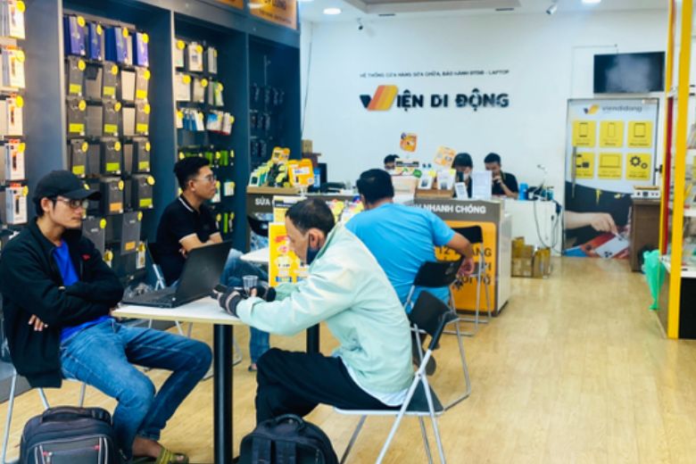 iPhone 16 128GB (Likenew) 6 Mua iPhone 16 128GB likenew tại Viện Di Động, bảo hành rõ ràng