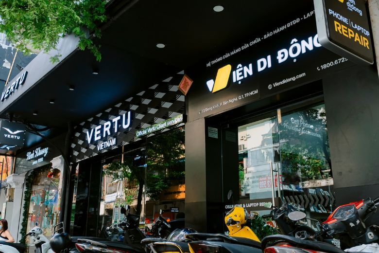 iPhone 16 Pro Max 256GB (Likenew) 5 Sản phẩm được kiểm tra kỹ, chính sách bảo hành rõ ràng tại Viện Di Động