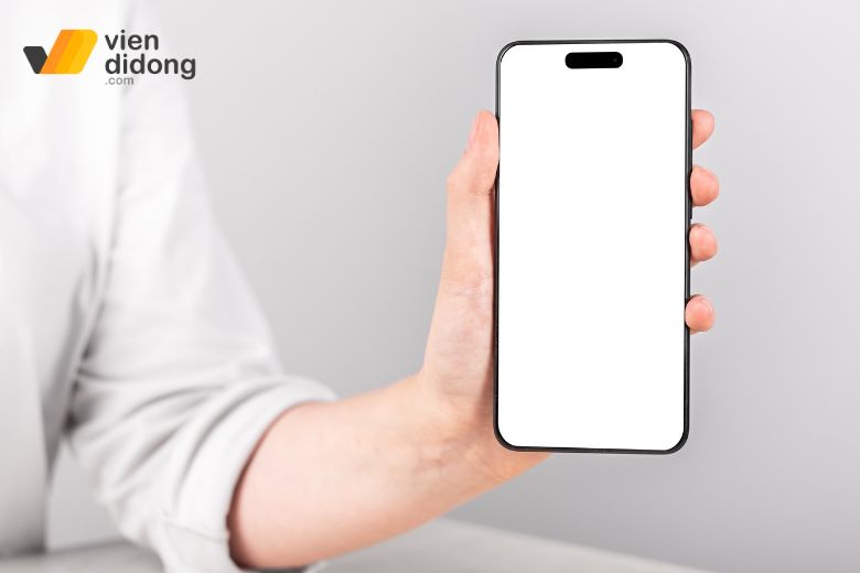 iPhone bị trắng màn hình do đâu? Cách khắc phục nhanh chóng 1 iphone bị trắng màn hình