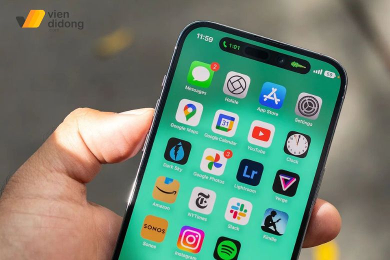 Cách xử lý iPhone 15 Plus bị sọc màn hình hiệu quả nhất 4 màn hình iphone 15 plus bị sọc