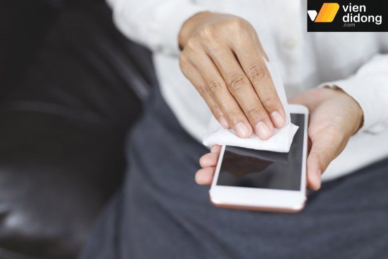 Cách khắc phục hiện tượng màn hình iPhone bị bóng mờ 14 màn hình iphone bị bóng mờ