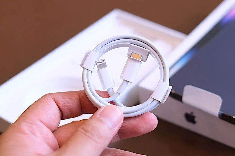 Hướng dẫn sửa lỗi iPhone 14 Pro Max sạc không vào pin chi tiết từ A-Z 4 iPhone 14 Pro Max sạc không vô pin