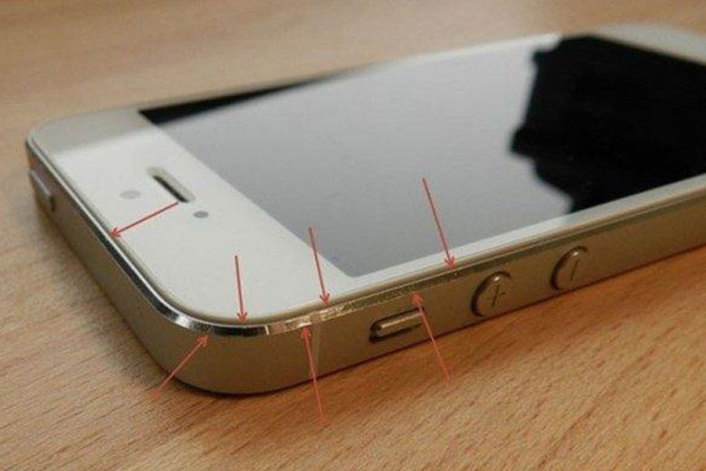 iPhone bị cong vênh màn hình do đâu? 4 iPhone bị cong vênh